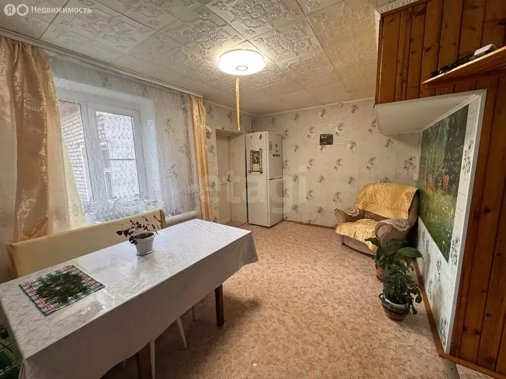 4-комнатная квартира: Можга, улица Короленко, 9 (110.9 м) - Фото 1