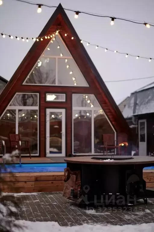 Дом в Саратовская область, Балаковский район, Быково-Отрогское ... - Фото 1