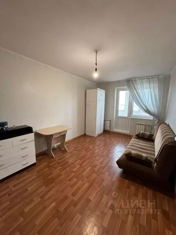 1-к кв. Курская область, Курск просп. Победы, 44 (37.0 м) - Фото 0