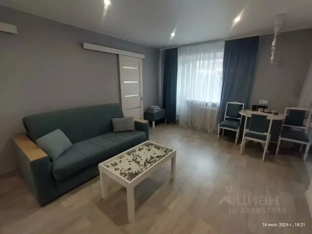 2-к кв. Псковская область, Псков ул. Гагарина, 7 (50.0 м) - Фото 1