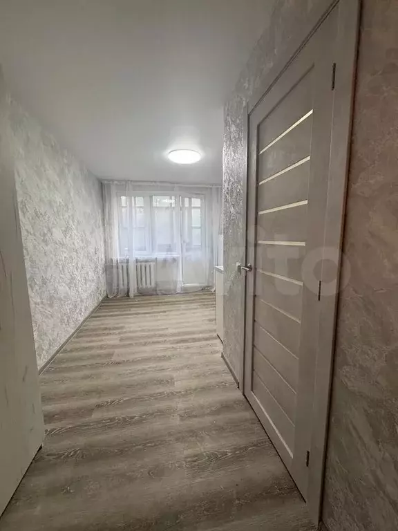 Комната 15,3 м в 3-к., 1/9 эт. - Фото 0
