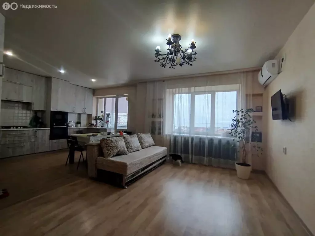 3-комнатная квартира: Ейск, улица Свободы, 38/2 (140 м) - Фото 2