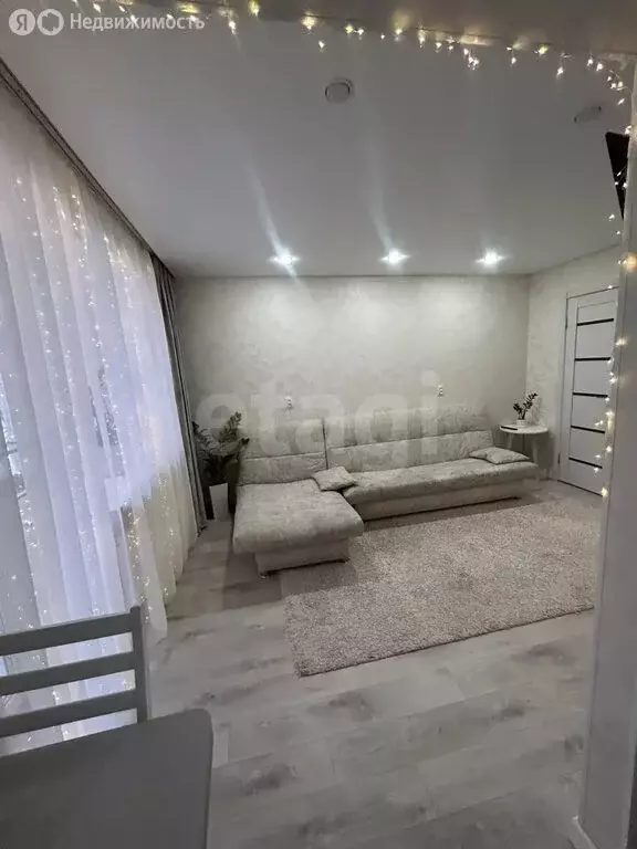 2-комнатная квартира: Куса, улица Михаила Бубнова, 15 (46.7 м) - Фото 1