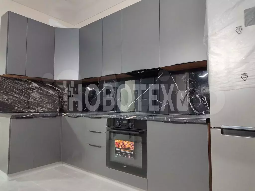 1-к. квартира, 40 м, 4/8 эт. - Фото 1