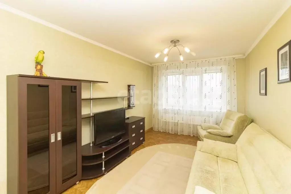 3-к кв. Тюменская область, Тюмень проезд Стахановцев, 1 (65.7 м) - Фото 1