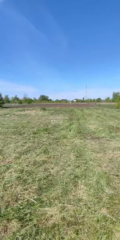 Участок в Белгородская область, Старооскольский городской округ, с. ... - Фото 0