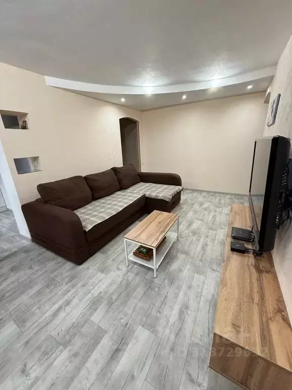 3-к кв. Пермский край, Губаха ул. Дегтярева, 6 (55.0 м) - Фото 1