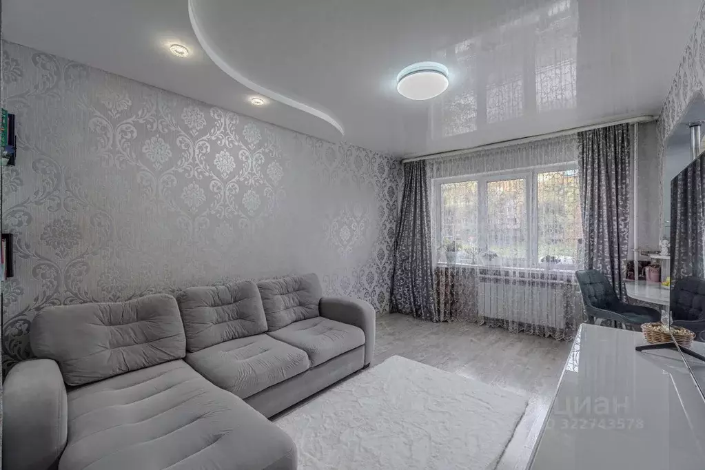 3-к кв. Омская область, Омск Заозерная ул., 3Б (60.0 м) - Фото 2