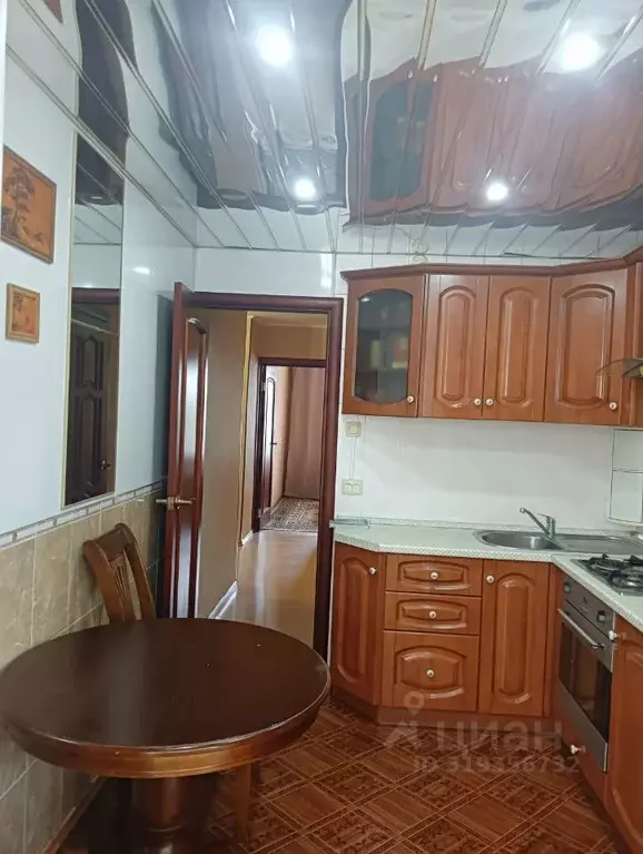 3-к кв. Ульяновская область, Димитровград ул. 9-я Линия, 32 (64.0 м) - Фото 0