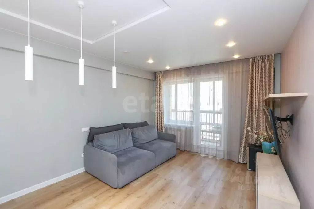 1-к кв. Иркутская область, Иркутск ул. Николая Гаврилова, 4 (48.3 м) - Фото 0