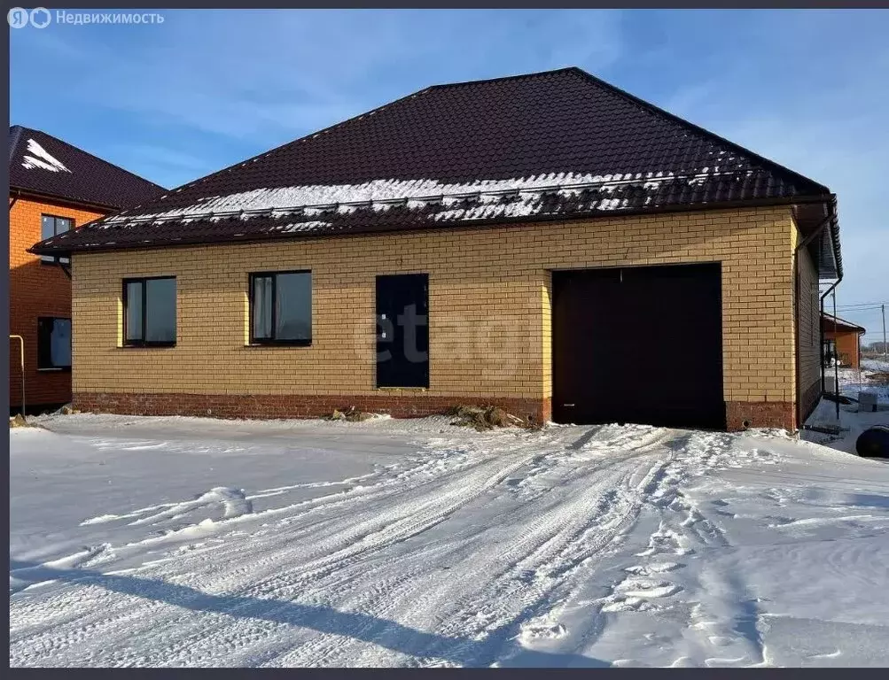 Дом в Заводоуковск, микрорайон Центр (157 м) - Фото 0