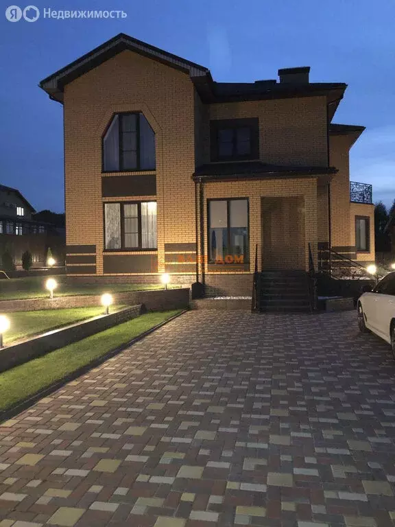 Дом в Тульская область, городской округ Тула, деревня Крюковка (230 м) - Фото 1