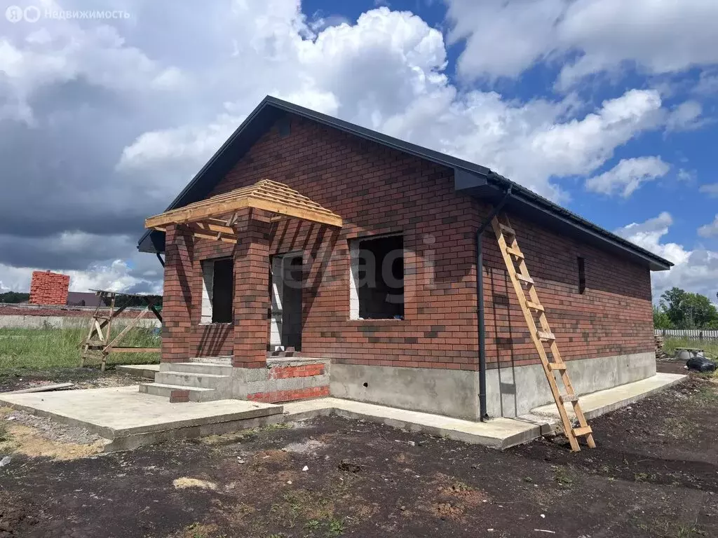 Дом в Республика Мордовия, городской округ Саранск, рабочий посёлок ... - Фото 1