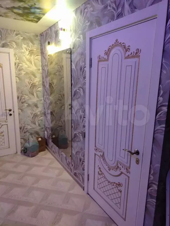 Комната 14 м в 2-к., 8/9 эт. - Фото 0