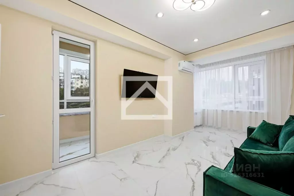 1-к кв. Крым, Ялта муниципальный округ, Массандра пгт ш. Южнобережное, ... - Фото 1