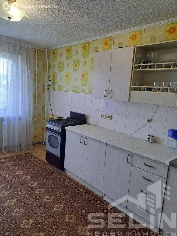 3-комнатная квартира: Новоозёрное, улица Адмирала Кантура, 7 (93.2 м) - Фото 1