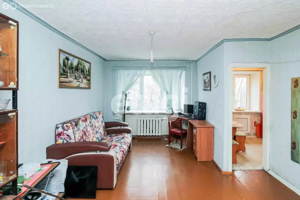 2-комнатная квартира: Тюмень, улица Салтыкова-Щедрина, 3 (43 м) - Фото 2