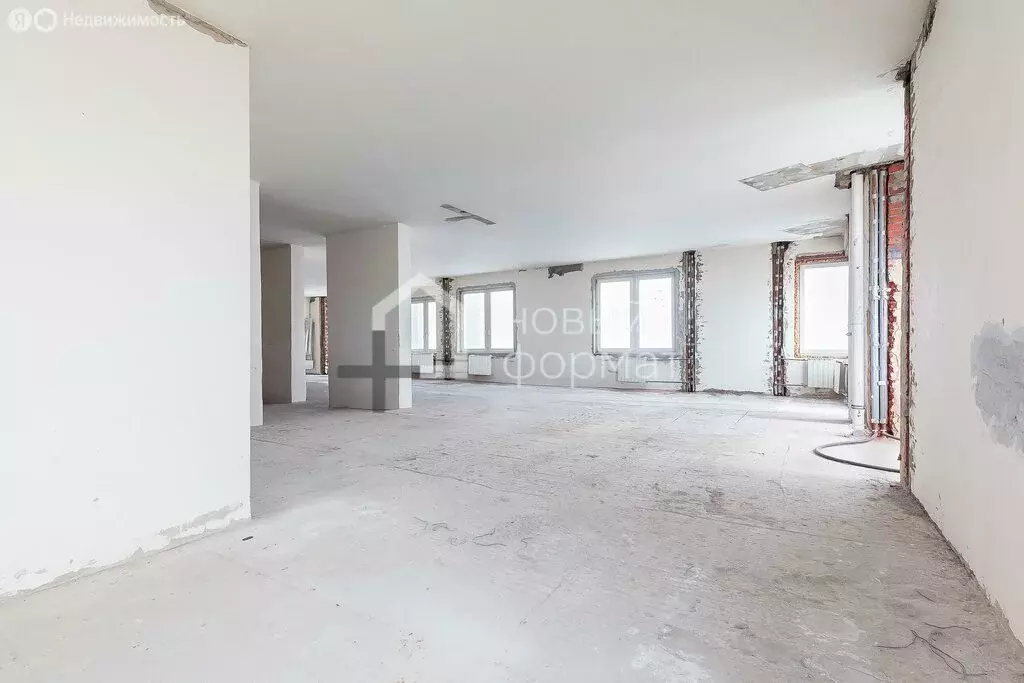 Квартира-студия: Москва, Мосфильмовская улица, 70к3 (186.2 м) - Фото 2