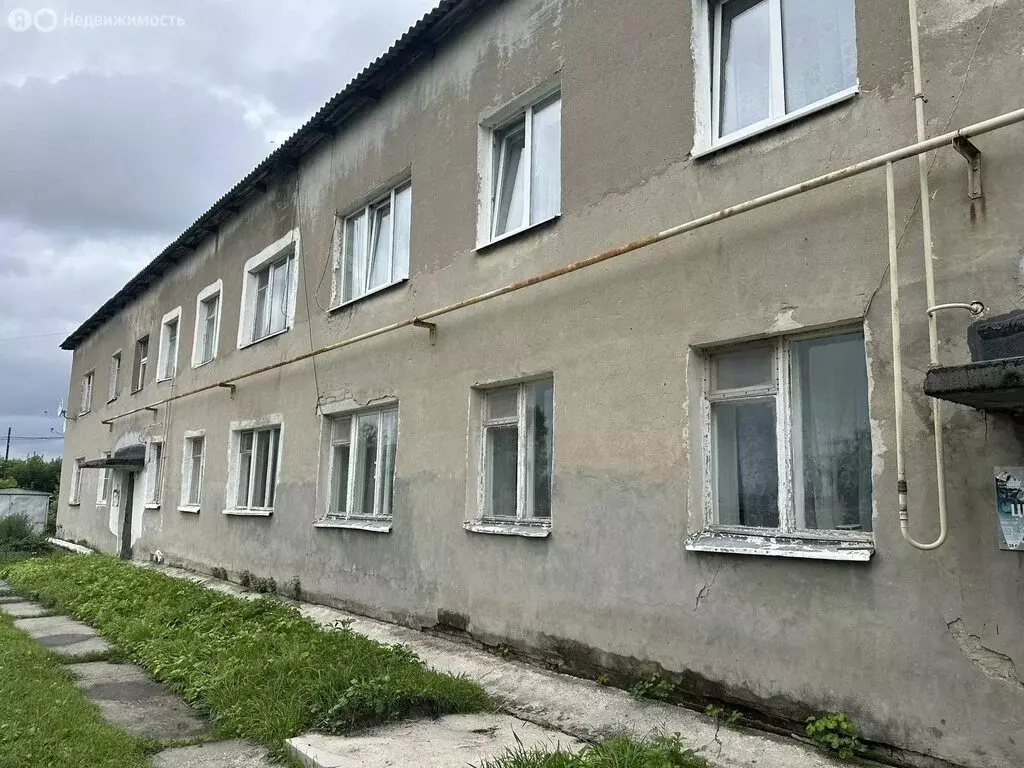 2-комнатная квартира: Реж, улица Краснофлотцев, 2А (40.7 м) - Фото 2