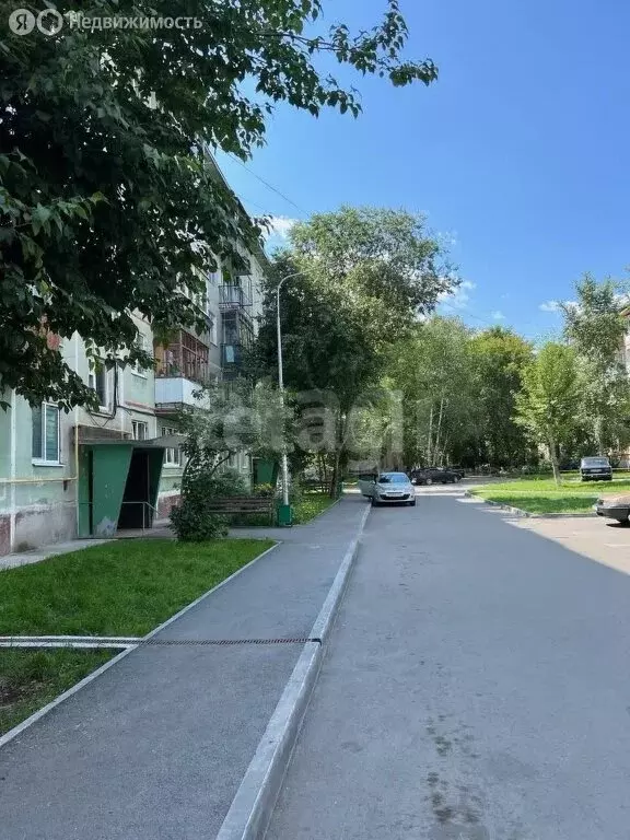 2-комнатная квартира: Тюмень, улица Пермякова, 84 (57 м) - Фото 0