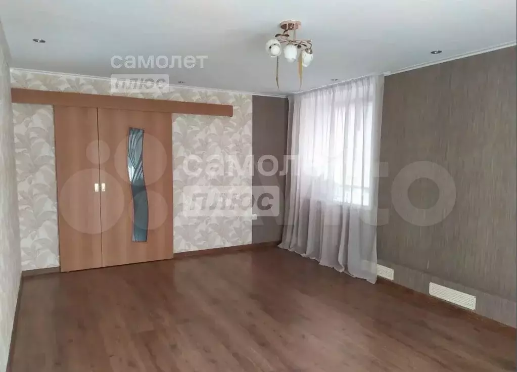 3-к. квартира, 70 м, 2/2 эт. - Фото 1