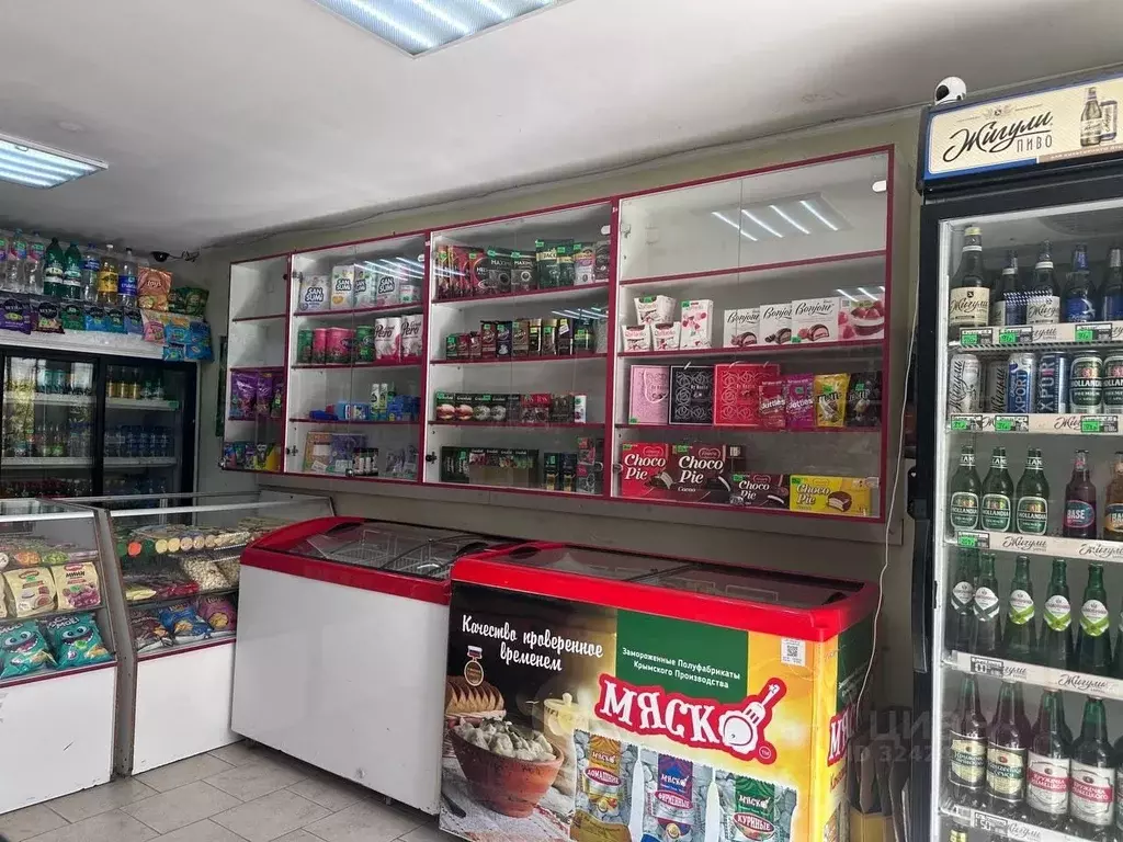 Торговая площадь в Севастополь ул. Маршала Крылова, 15 (31 м) - Фото 1