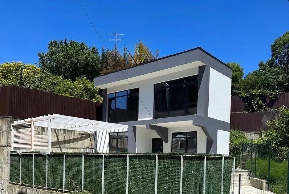 Дом в Краснодарский край, Сочи Сухумское ш., 29Б (120 м) - Фото 2