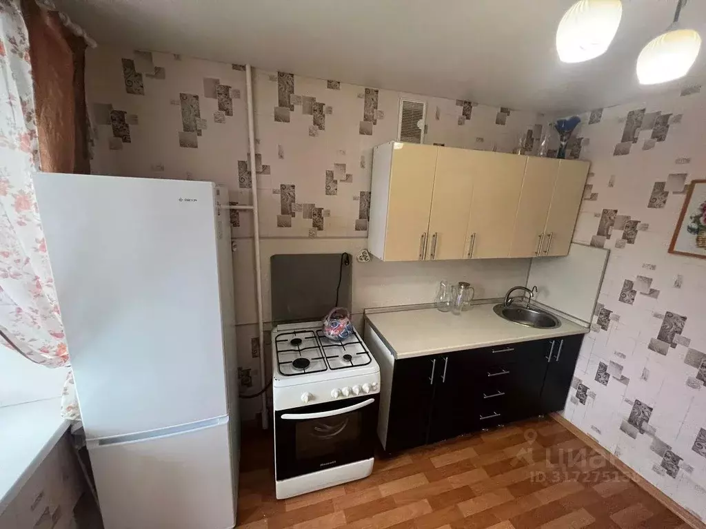 3-к кв. Башкортостан, Уфа Комсомольская ул., 27 (81.2 м) - Фото 1