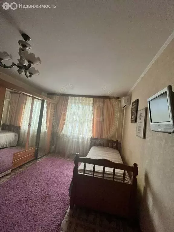 3-комнатная квартира: Курчатов, улица Энергетиков, 5 (100 м) - Фото 1