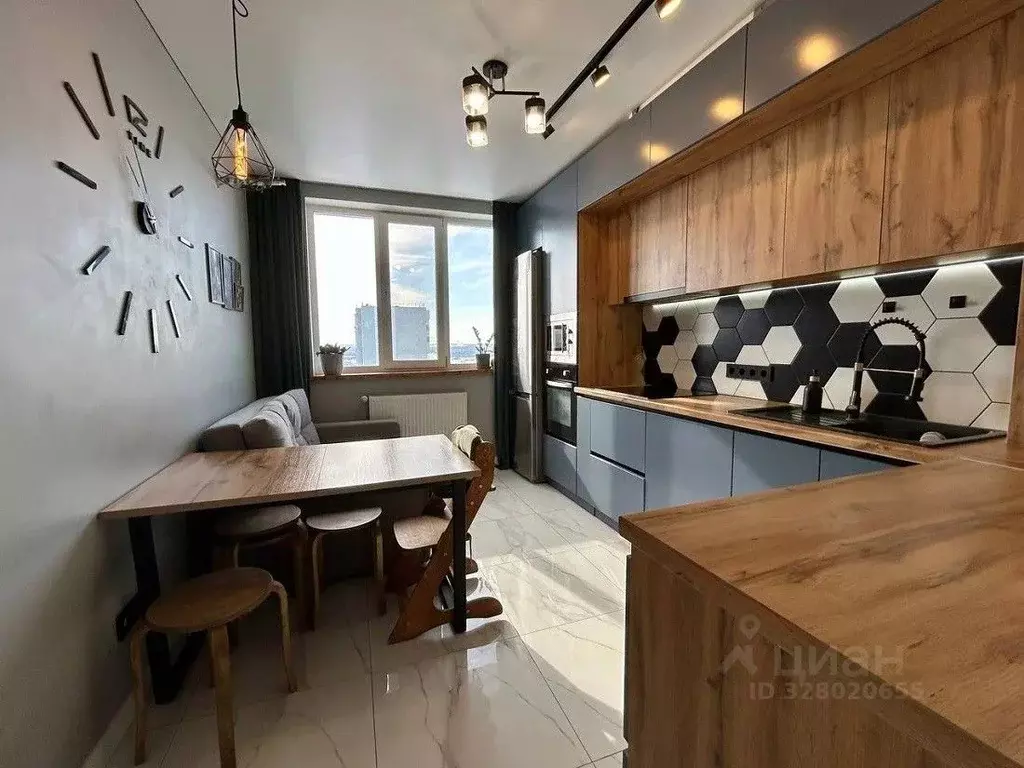 2-к кв. Самарская область, Самара ул. Петра Алабина, 2 (68.0 м) - Фото 1