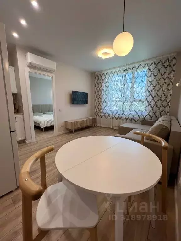 1-к кв. Приморский край, Владивосток ул. Жигура, 38 (37.0 м) - Фото 0