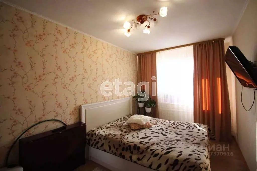 3-к кв. Ямало-Ненецкий АО, Новый Уренгой Советский мкр, 4/2 (64.7 м) - Фото 1