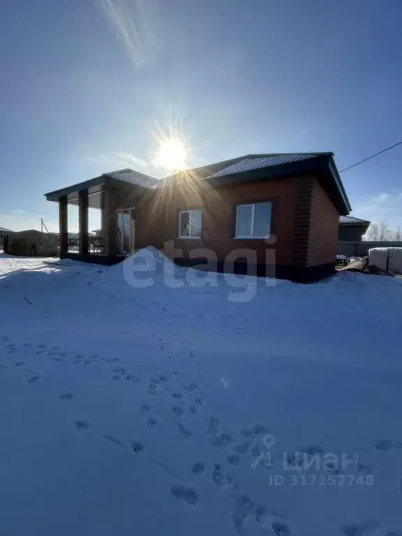 Дом в Самарская область, Волжский район, Смышляевка городское ... - Фото 0