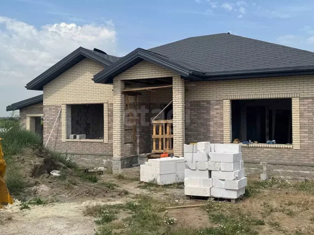 Дом в Белгородская область, Белгородский район, с. Стрелецкое ул. ... - Фото 2