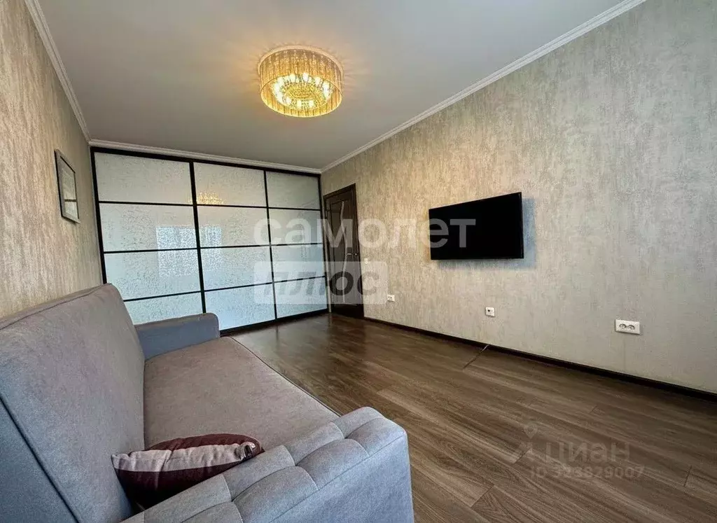 2-к кв. Алтайский край, Барнаул ул. Малахова, 101 (52.0 м) - Фото 0