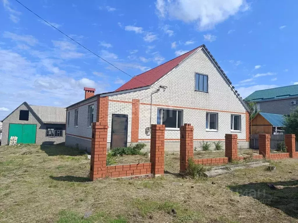 Дом в Белгородская область, Вейделевка рп ул. Центральная, 11 (151 м) - Фото 0