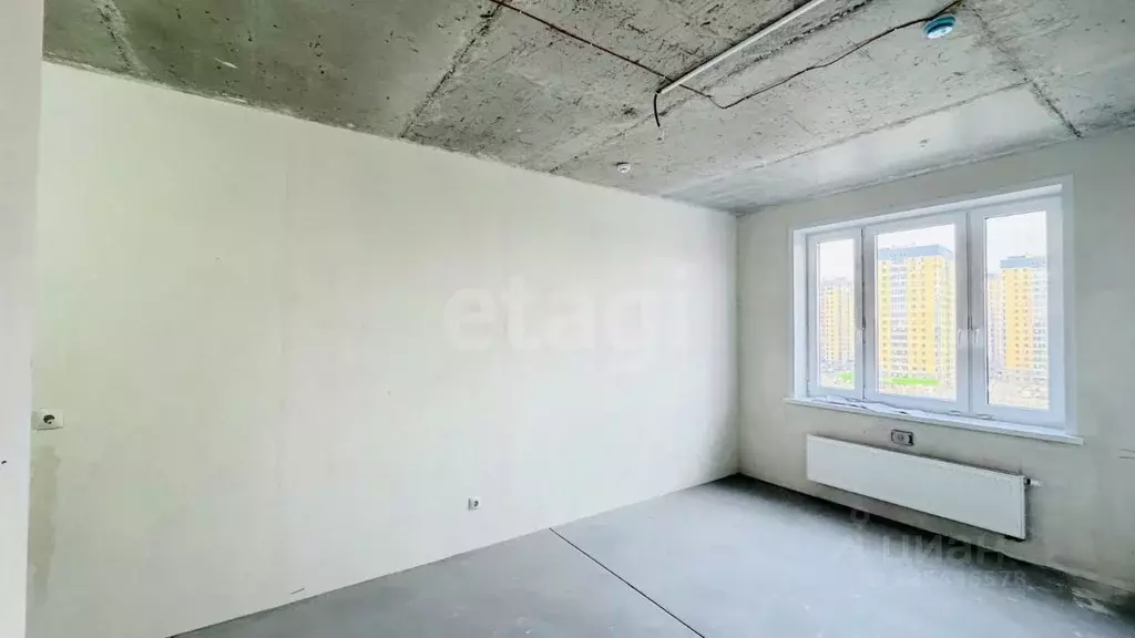 1-к кв. Тюменская область, Тюмень Новгородская ул., 22 (38.5 м) - Фото 1