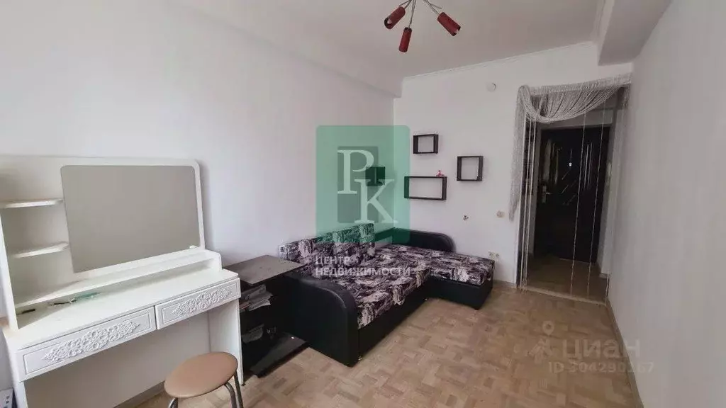 2-к кв. Севастополь просп. Генерала Острякова, 45 (46.0 м) - Фото 0