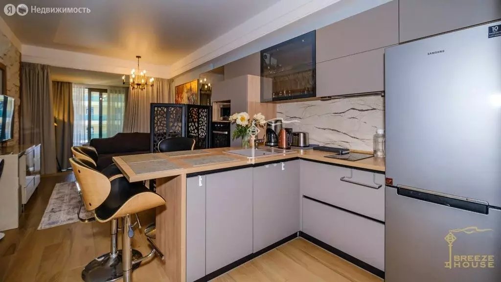 Квартира-студия: Ялта, улица Дражинского, 48В (53 м) - Фото 1