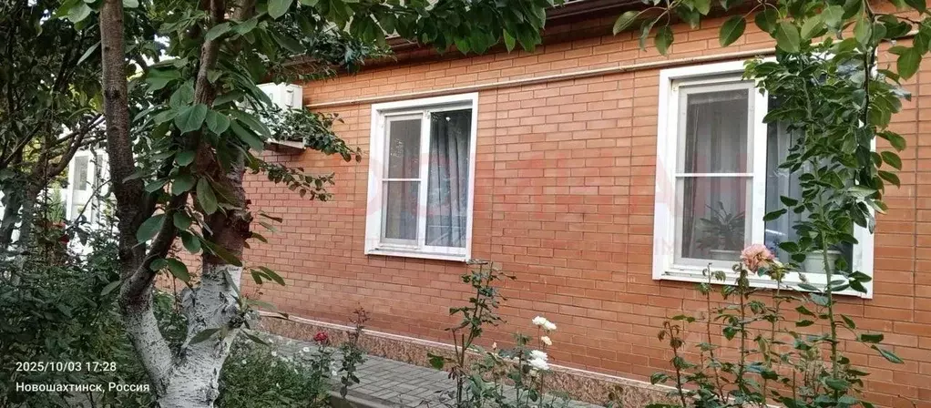 Дом в Ростовская область, Новошахтинск Комитетская ул., 12А (85 м) - Фото 1