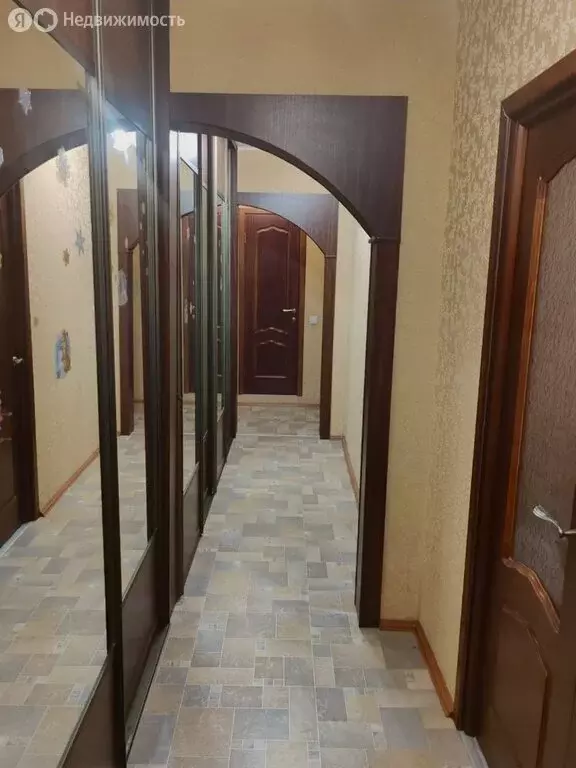 4-комнатная квартира: Миасс, проспект Макеева, 42 (78.5 м) - Фото 1