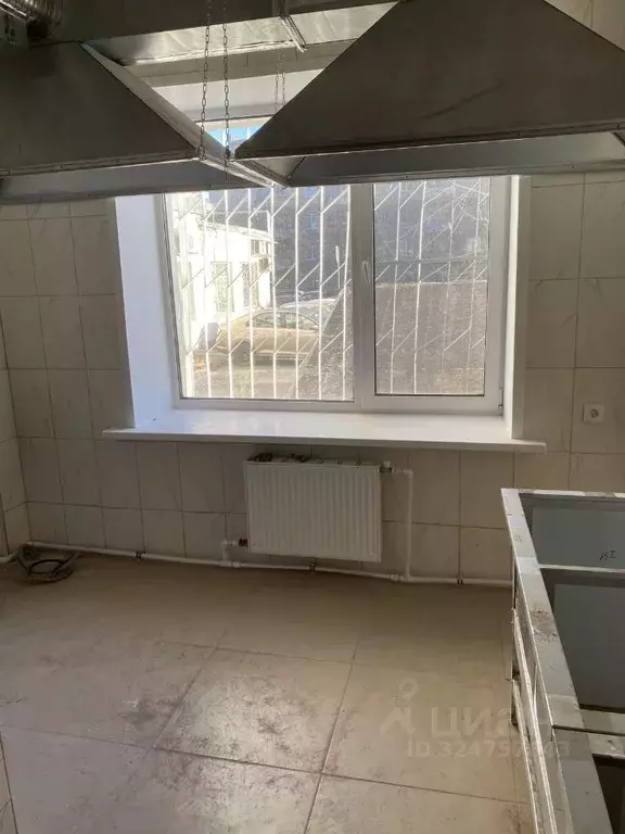 Помещение свободного назначения в Свердловская область, Екатеринбург ... - Фото 1