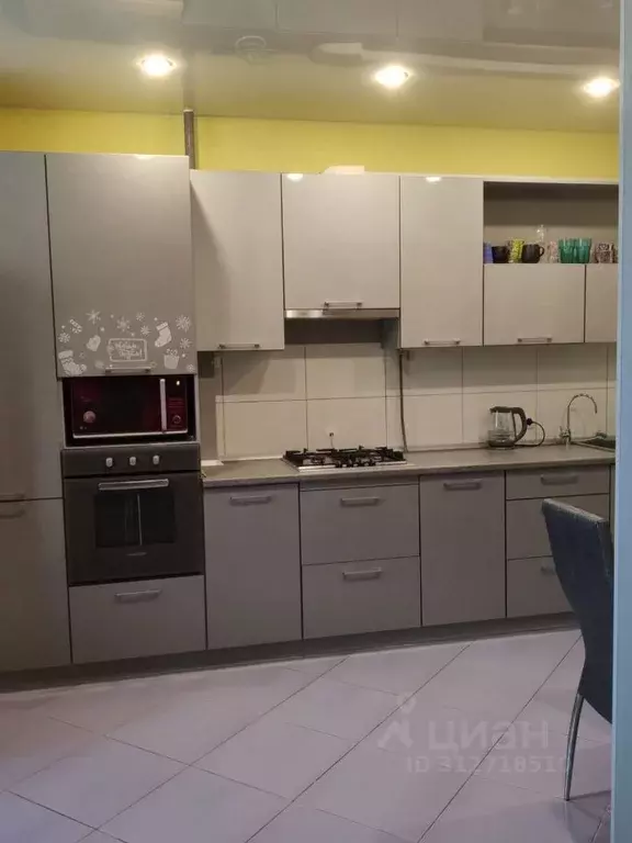 2-к кв. Севастополь ул. Героев Бреста, 116 (56.0 м) - Фото 0