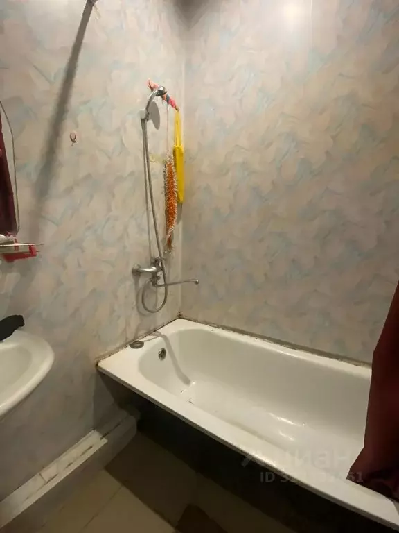 Комната Ханты-Мансийский АО, Сургут ул. Александра Усольцева, 15 (15.0 ... - Фото 2