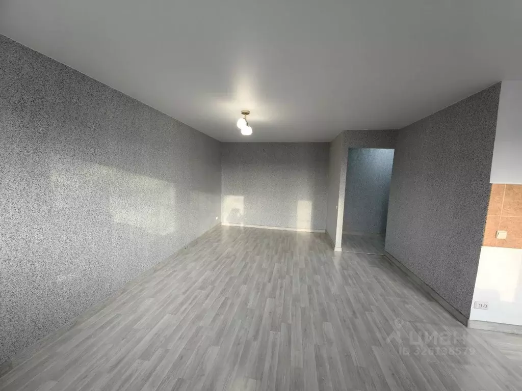 Студия Омская область, Омск ул. Красный Путь, 127 (30.2 м) - Фото 2