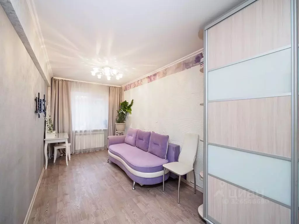 2-к кв. Омская область, Омск Волочаевская ул., 15А (45.0 м) - Фото 1