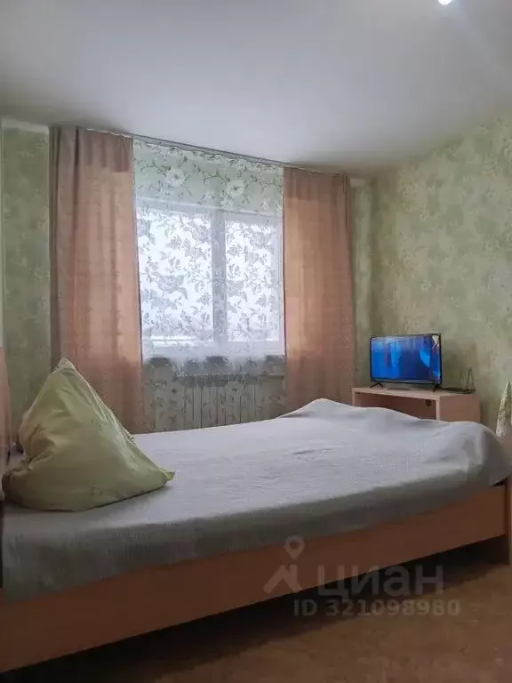 2-к кв. Оренбургская область, Оренбург Транспортная ул., 1/1 (40.0 м) - Фото 1