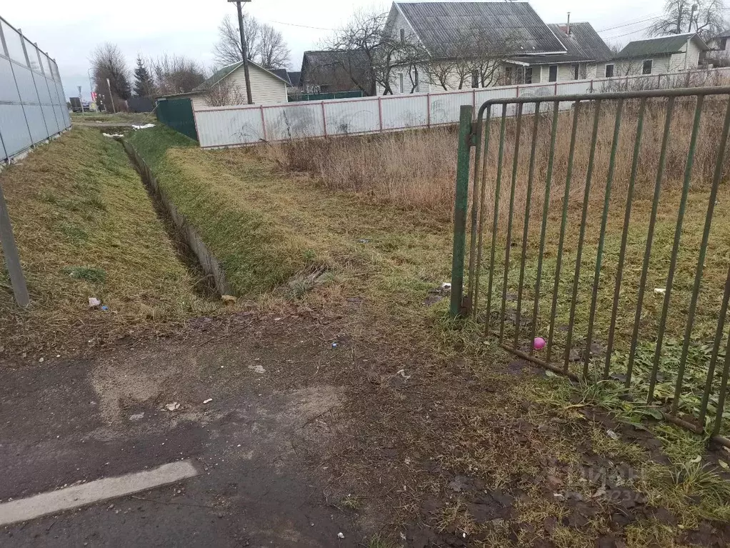 Участок в Ленинградская область, Гатчинский муниципальный округ, д. ... - Фото 1