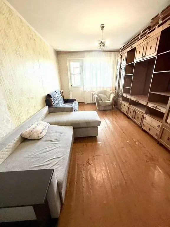 2-к. квартира, 46 м, 5/5 эт. - Фото 1