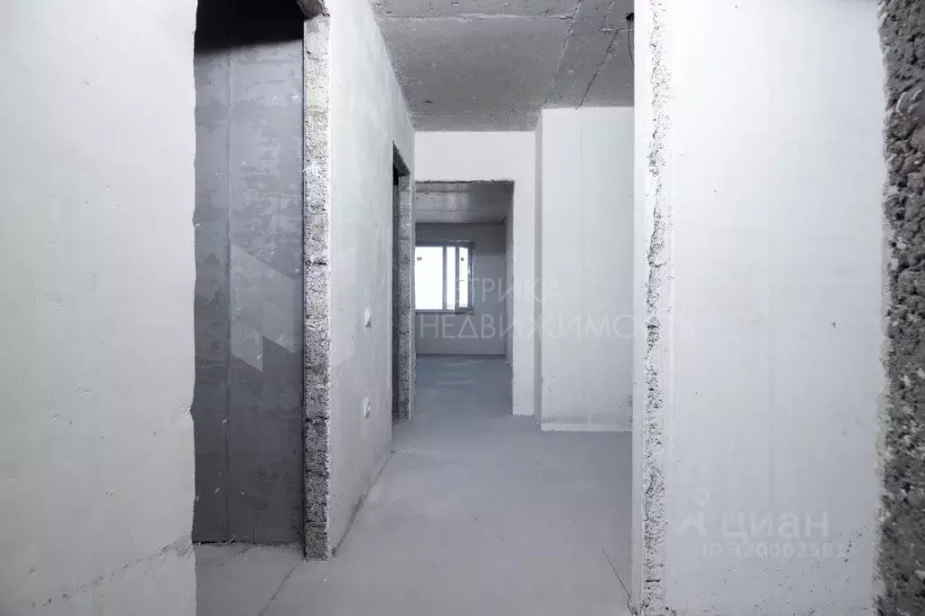 2-к кв. Тюменская область, Тюмень ул. Новоселов, 109 (63.1 м) - Фото 0